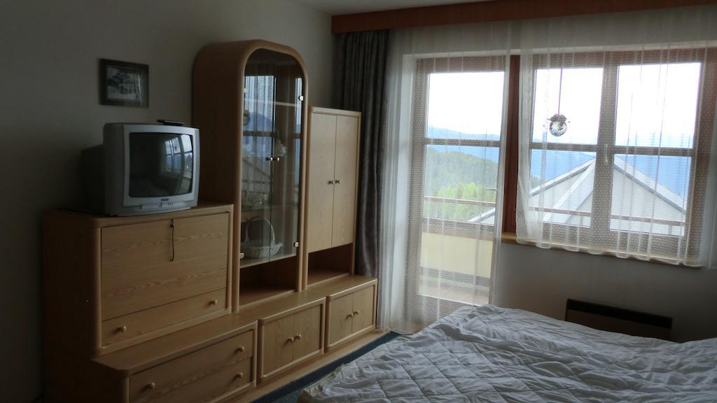 Apartment Margret Im Haus Sonnleitn Sonnenalpe Nassfeld Camera foto