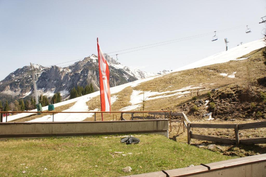 Apartment Margret Im Haus Sonnleitn Sonnenalpe Nassfeld Camera foto